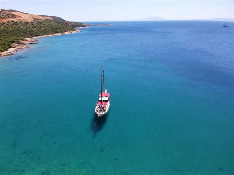 Private Boat Tour with Lunch from Gumbet, Bodrum